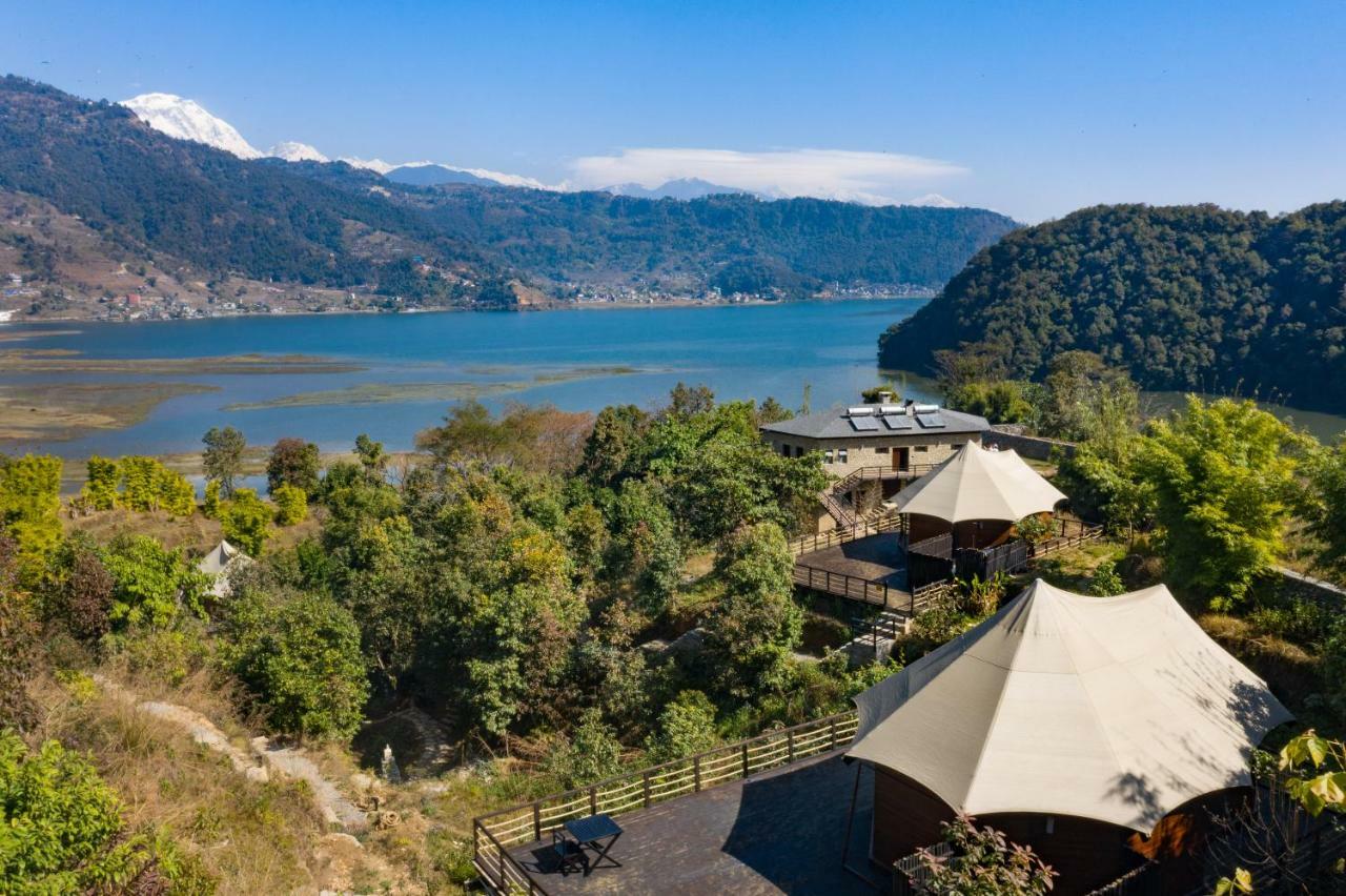 The Pavilions Himalayas Lake View โพคารา ภายนอก รูปภาพ