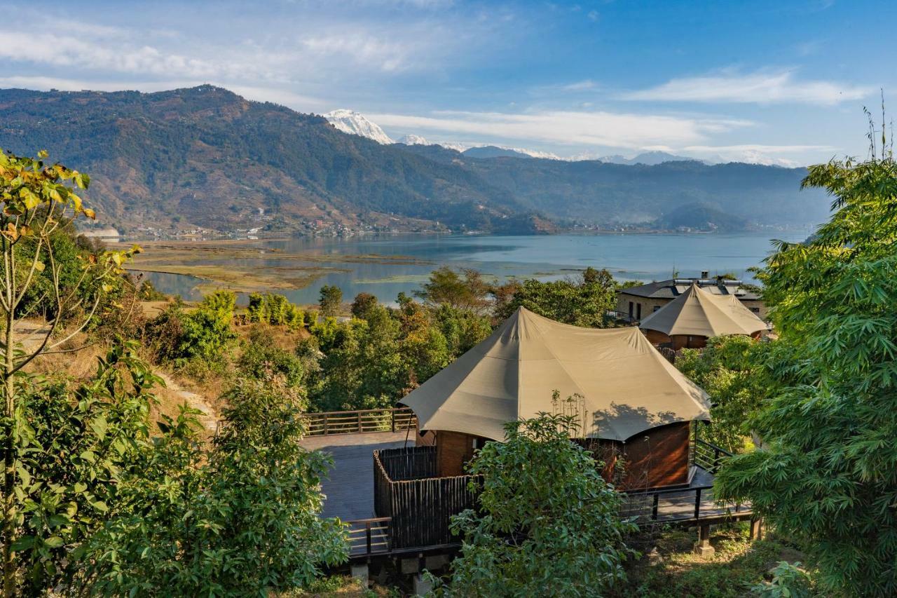 The Pavilions Himalayas Lake View โพคารา ภายนอก รูปภาพ