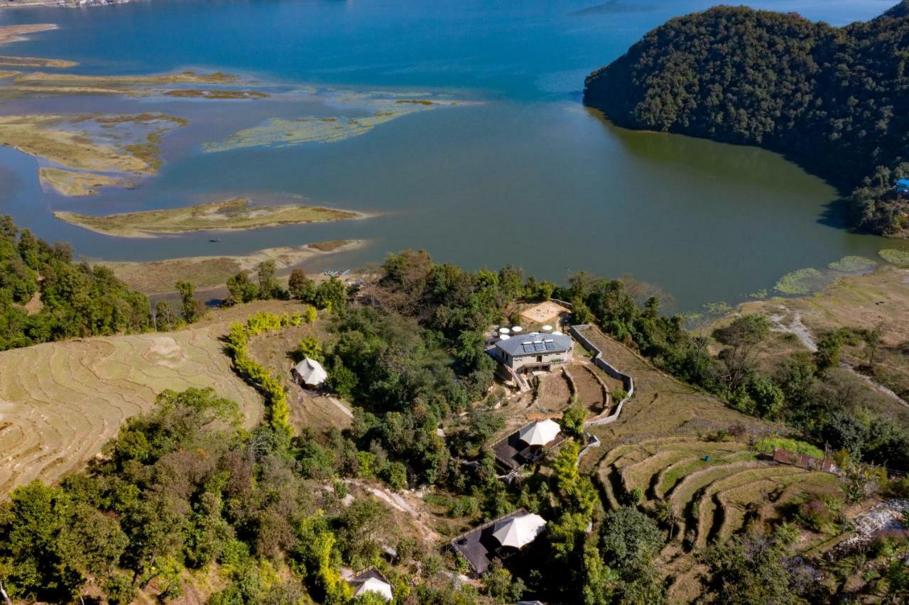 The Pavilions Himalayas Lake View โพคารา ภายนอก รูปภาพ