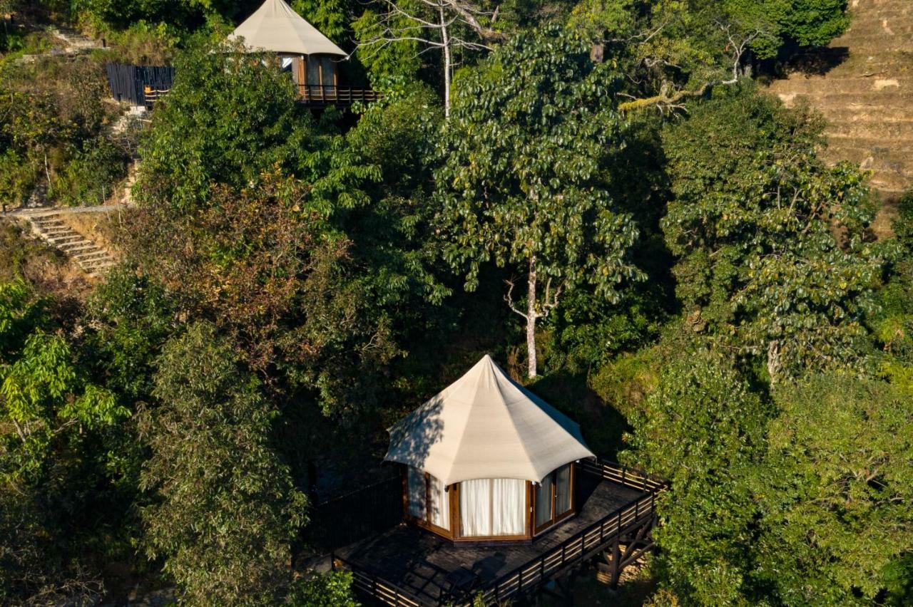 The Pavilions Himalayas Lake View โพคารา ภายนอก รูปภาพ