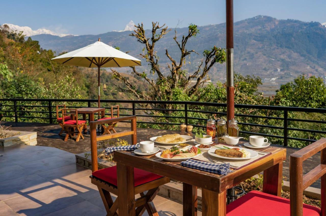 The Pavilions Himalayas Lake View โพคารา ภายนอก รูปภาพ