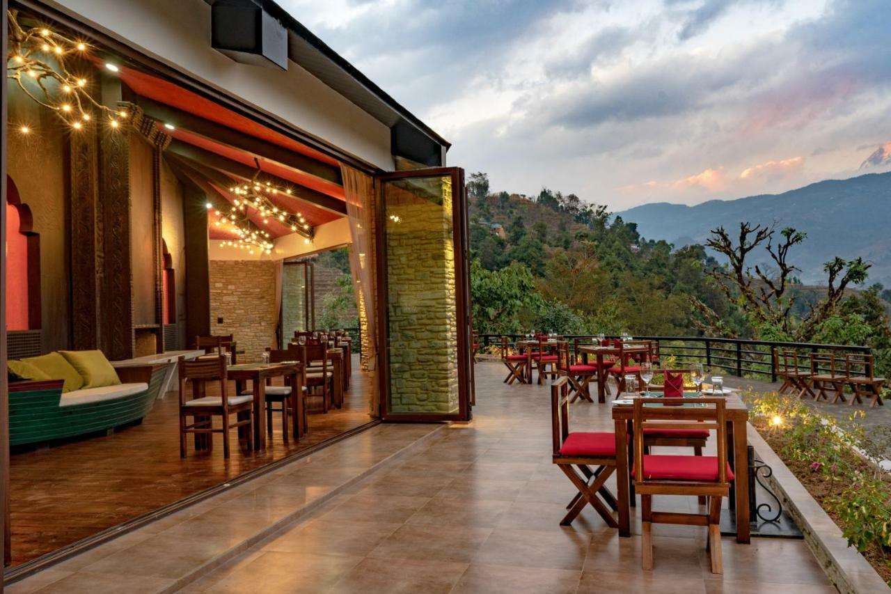 The Pavilions Himalayas Lake View โพคารา ภายนอก รูปภาพ