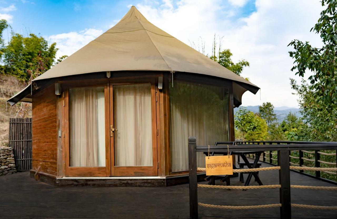 The Pavilions Himalayas Lake View โพคารา ภายนอก รูปภาพ